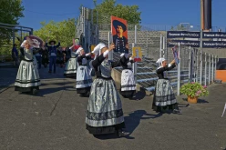 interceltique-2018-image13049-cercle-giz-kalon-de-quimperlé