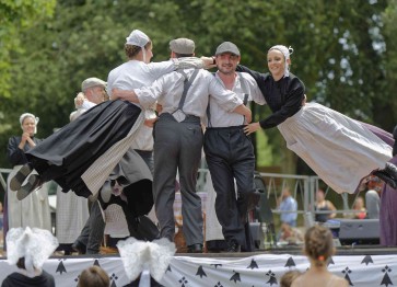 Galerie 61 : Folklores du monde Saint-Malo 2019