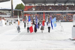 Festival interceltique - Parade Drapeaux D419057
