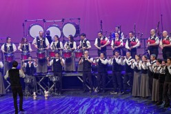 D426989Aupied-Perros