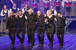 D427010Aupied-Perros