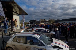 Podium et coupes des vainqueurs Rallye de BROCELIANDE 2024-9769