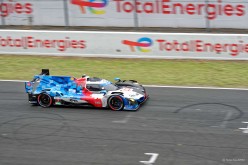 N° 15 BMW M Hybrid V8 en catégorie Hypercar - 24 H du Mans 2026 - 671D4C