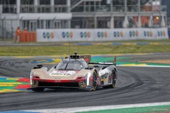 N° 38 CADILLAC V-SeriesR en catégorie Hypercar - 24 H du Mans 2026 - 742D4C