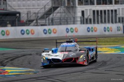 N° 15 BMW M Hybrid V8 en catégorie Hypercar - 24 H du Mans 2026 - 806D4C