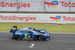 N° 27 ASTON MARTIN Vantage AMR LMGT3 en catégorie LMGT3 - 24 H du Mans 2026 - 663D4C
