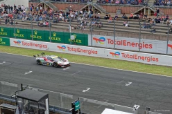 N° 21 FERRARI 296 LMGT3 Evo en catégorie LMGT3 - 24 H du Mans 2026 - 993D8C