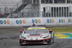 N° 21 FERRARI 296 LMGT3 Evo en catégorie LMGT3 - 24 H du Mans 2026 - 822D4C