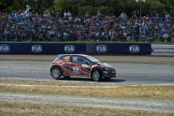 Kylian ROZIER sur la PEUGEOT 208 F2000 n° 421 - Loheac-2026 - 42294