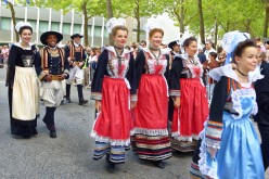 interceltique de Lorient 2017-PA21028 Cercle Bleuniou Lann An Aven de Riec sur Belon
