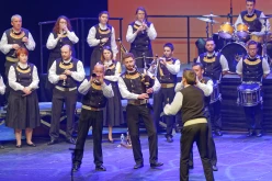 Brest 2018 Bagad Ar Meilhou Glaz PA33914
