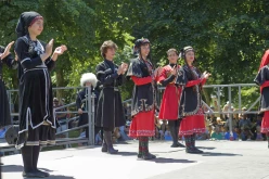 Folklores du monde 2018 D4S08984 PYA