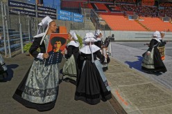 interceltique-2018-image13053-cercle-giz-kalon-de-quimperlé