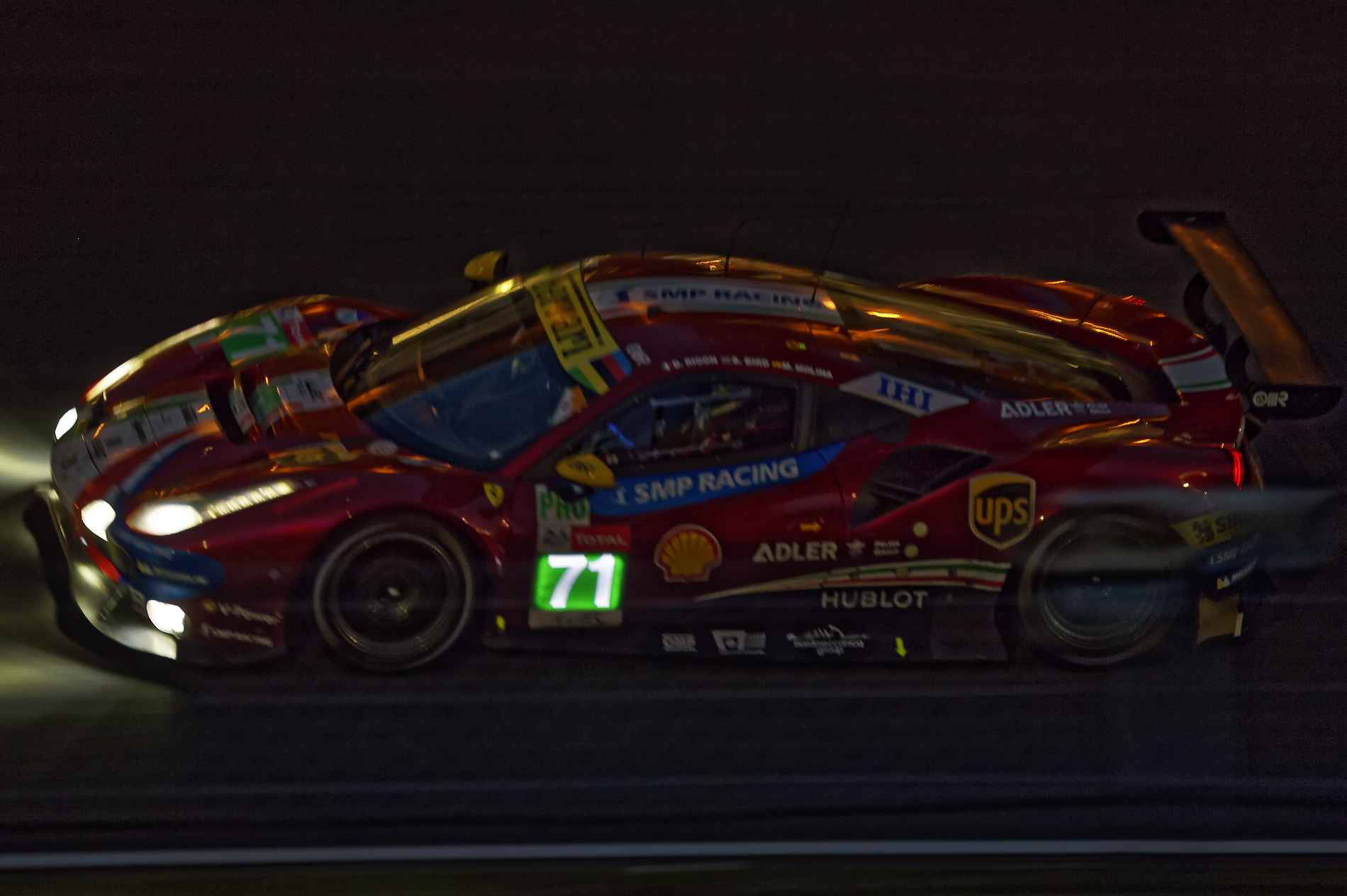 LeMans24-2018-D4S7448-PYA