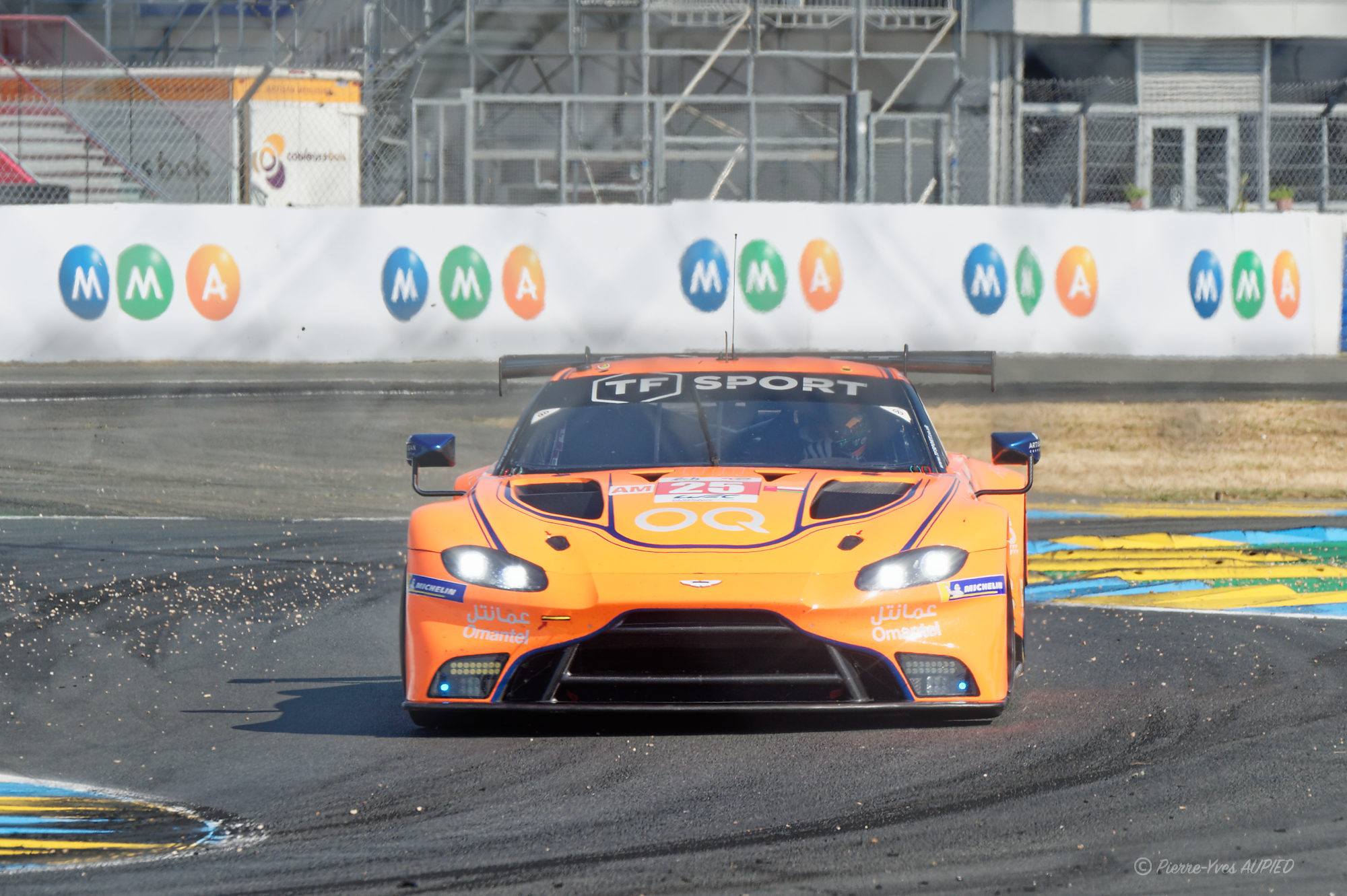 24H du Mans 2023 - n°25 Aston Martin Vantage AMR - IMG3396
