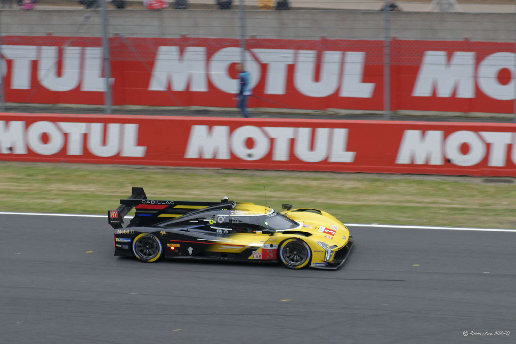 LeMans-2024 #3 Cadillac V-Series.R img50811