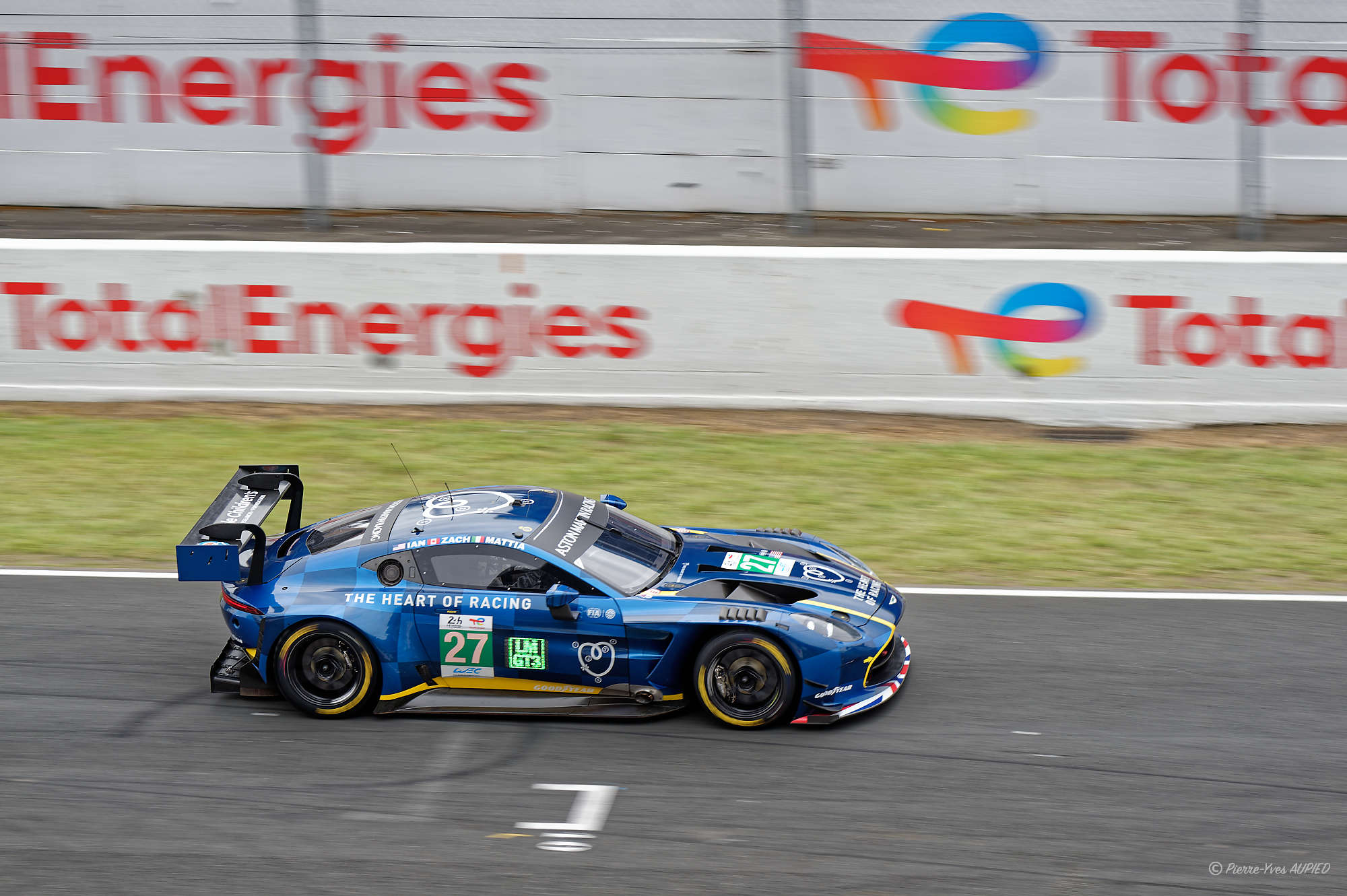 N° 27 ASTON MARTIN Vantage AMR LMGT3 en catégorie LMGT3 - 24 H du Mans 2026 - 663D4C