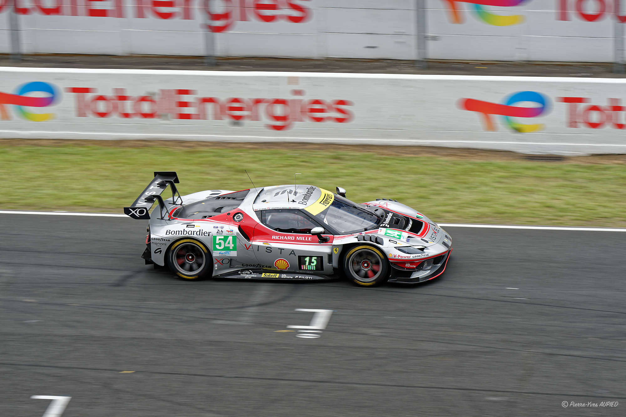 N° 54 FERRARI 296 LMGT3 Evo en catégorie LMGT3 - 24 H du Mans 2026 - 697D4C