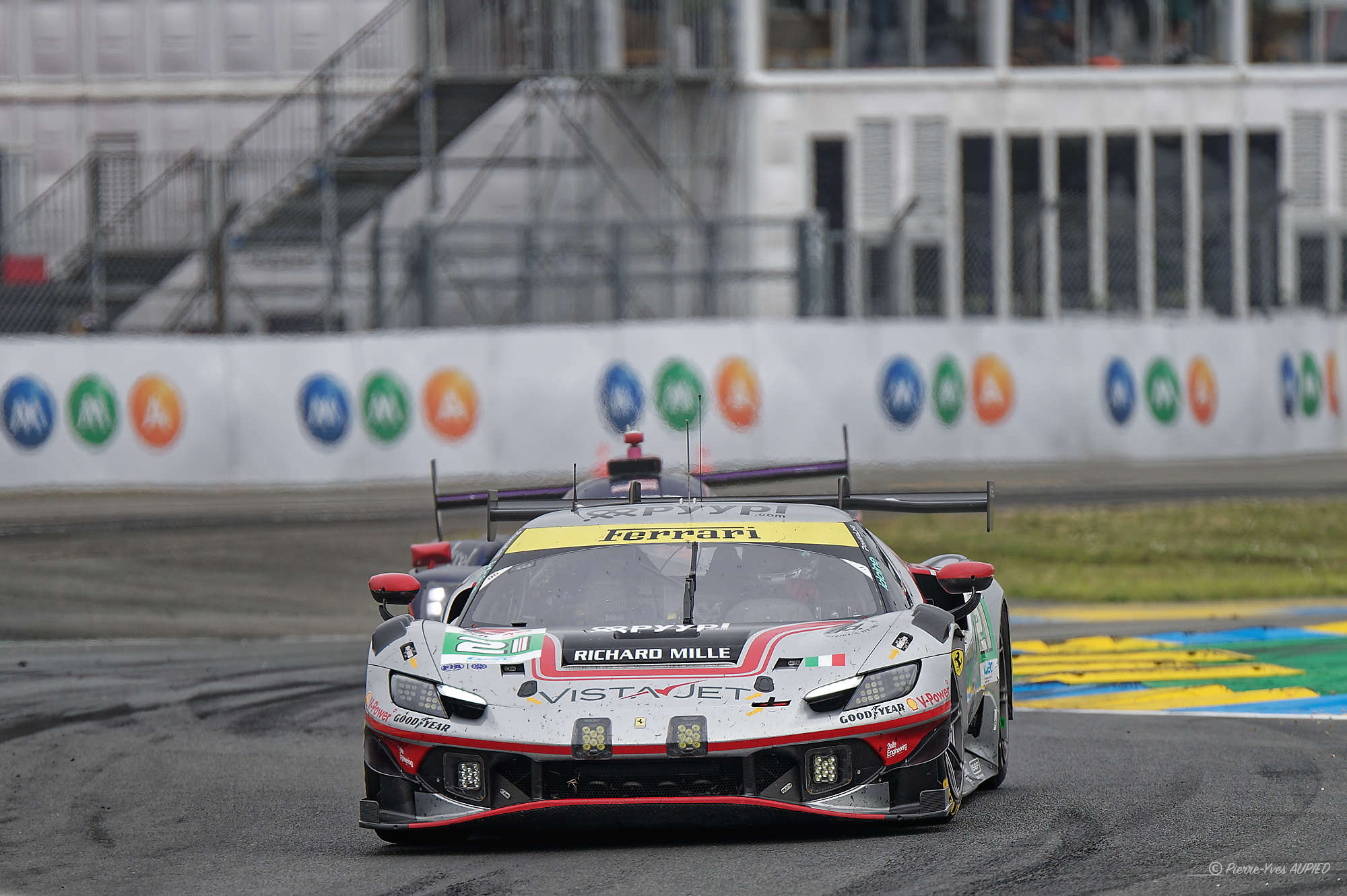 N° 21 FERRARI 296 LMGT3 Evo en catégorie LMGT3 - 24 H du Mans 2026 - 822D4C