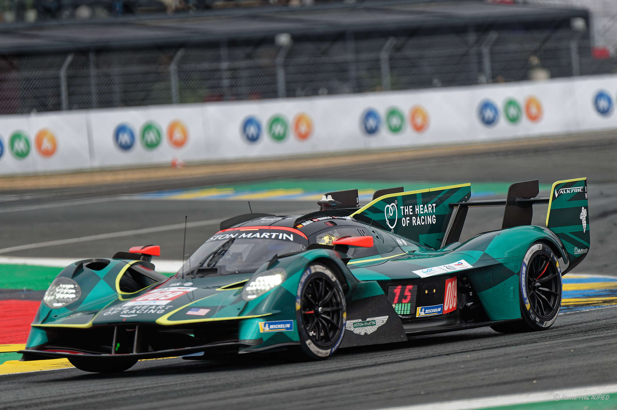 N° 009 ASTON MARTIN Valkyrie en catégorie Hypercar - 24 H du Mans 2026 - 855D4C