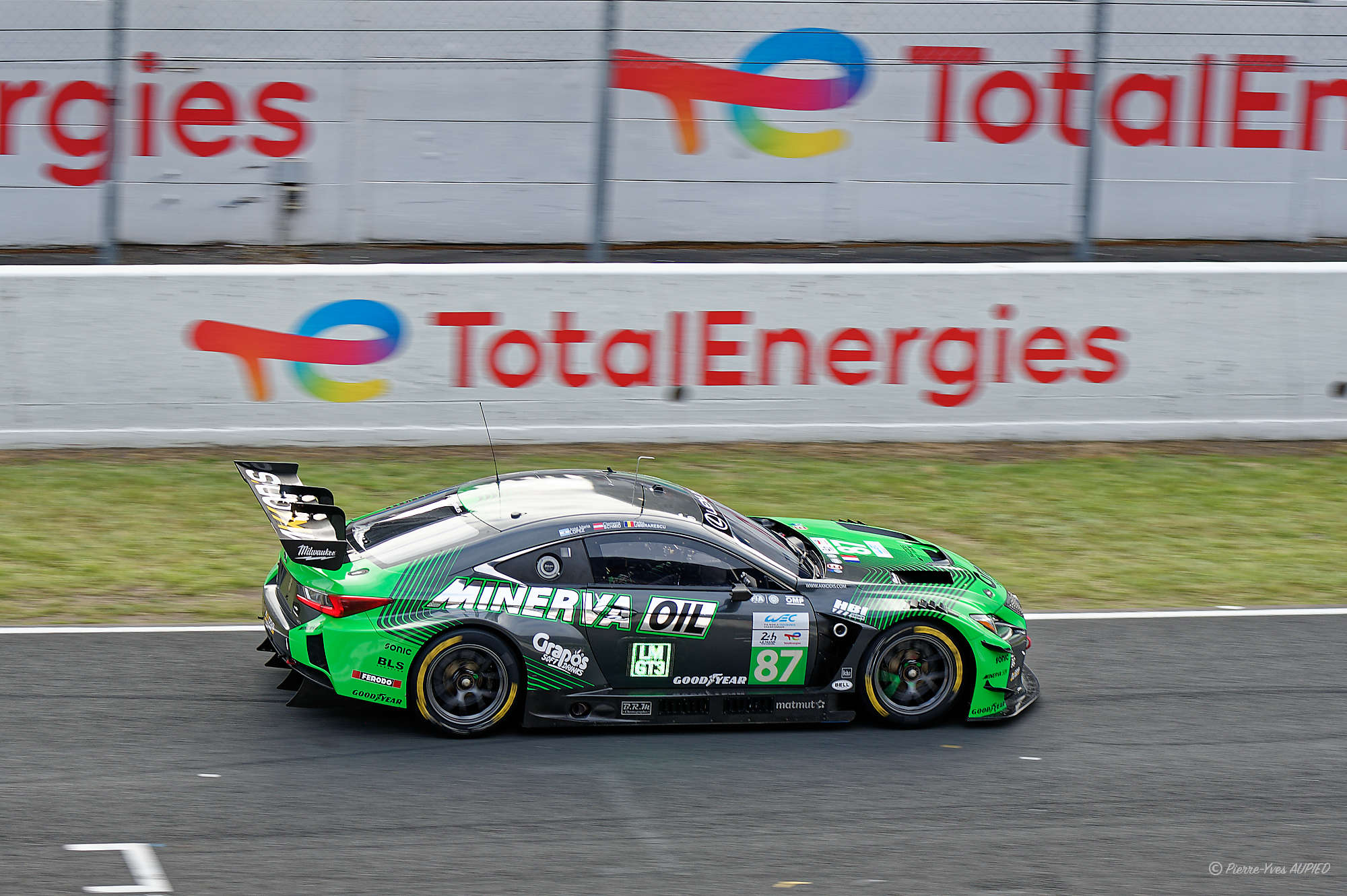 N° 87 LEXUS RC F LMGT3 en catégorie LMGT3 - 24 H du Mans 2026 - 874D4C