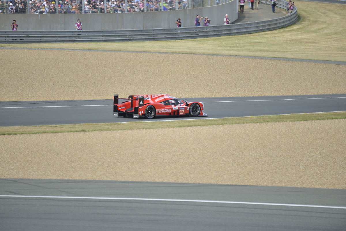 #24LM PA08382