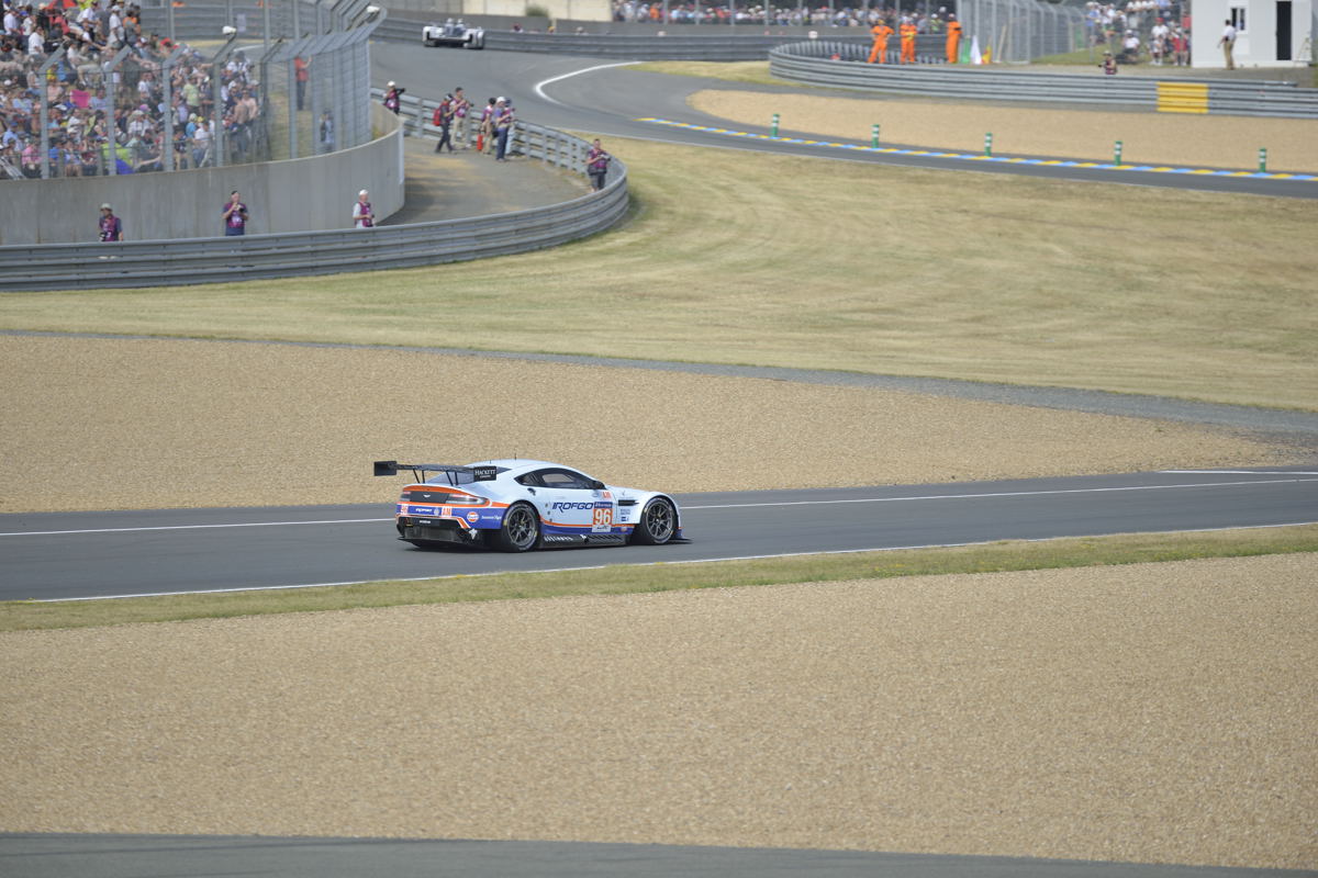 #24LM PA08389