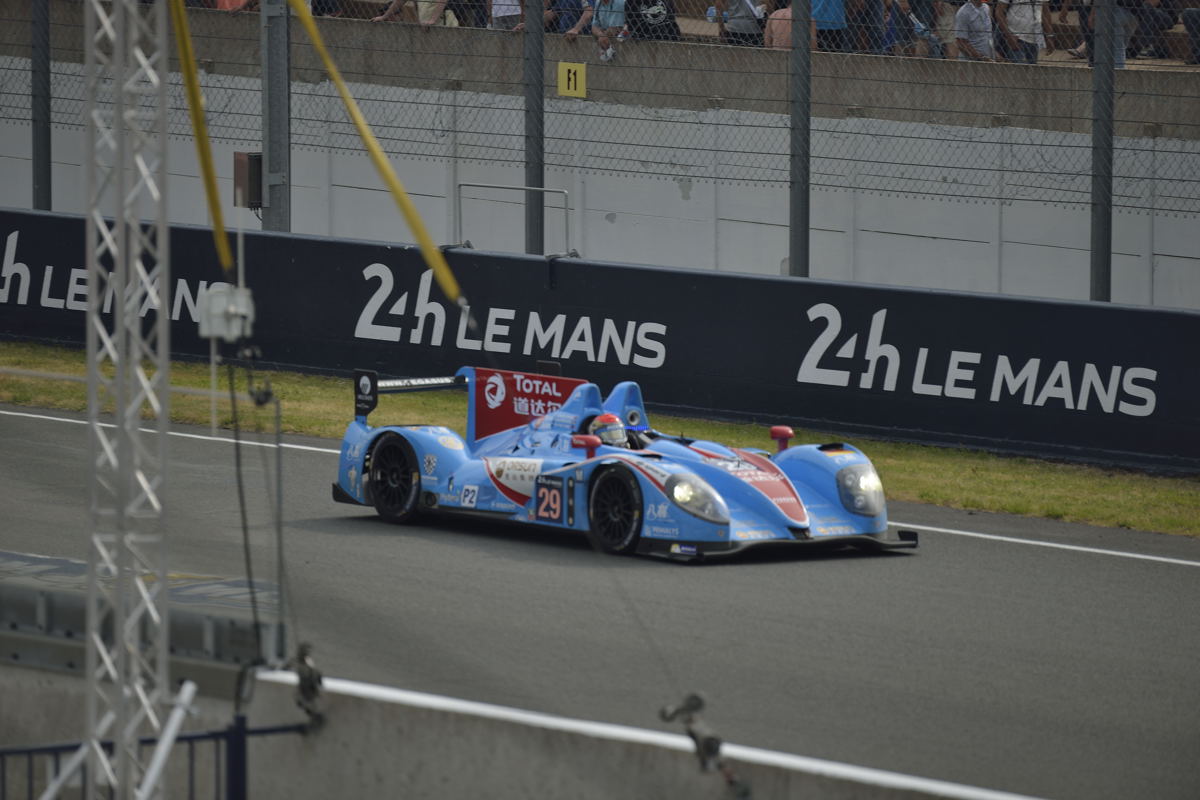 #24LM PA08587
