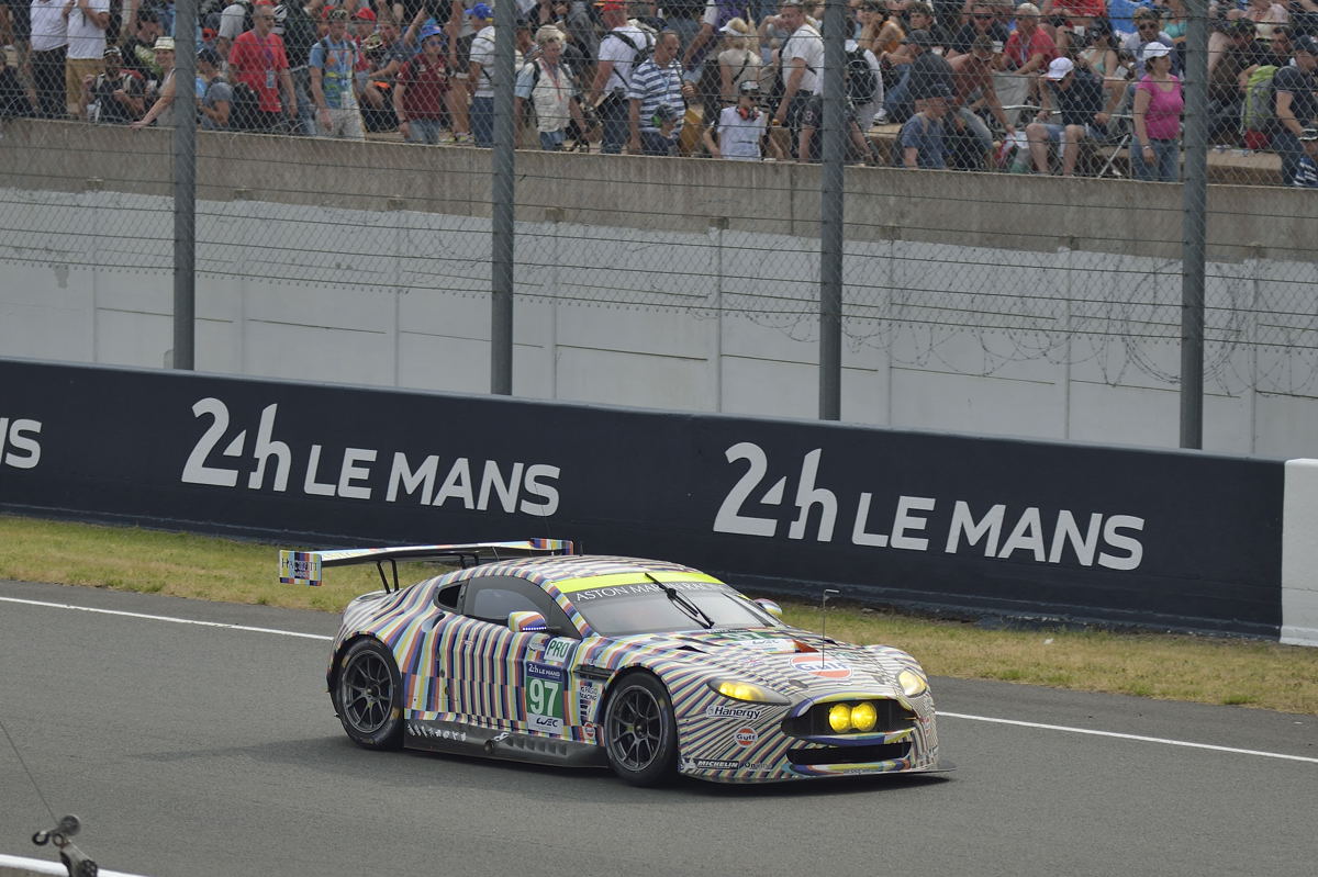 #24LM PA08595