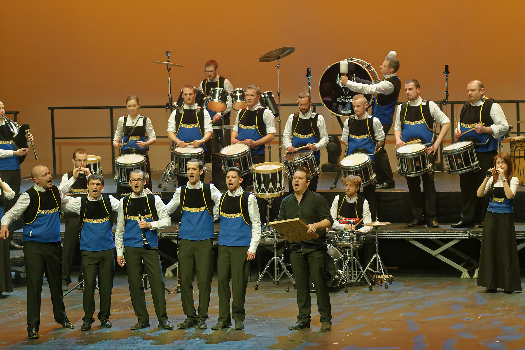 Brest 2018 Bagad Penhars PA34341