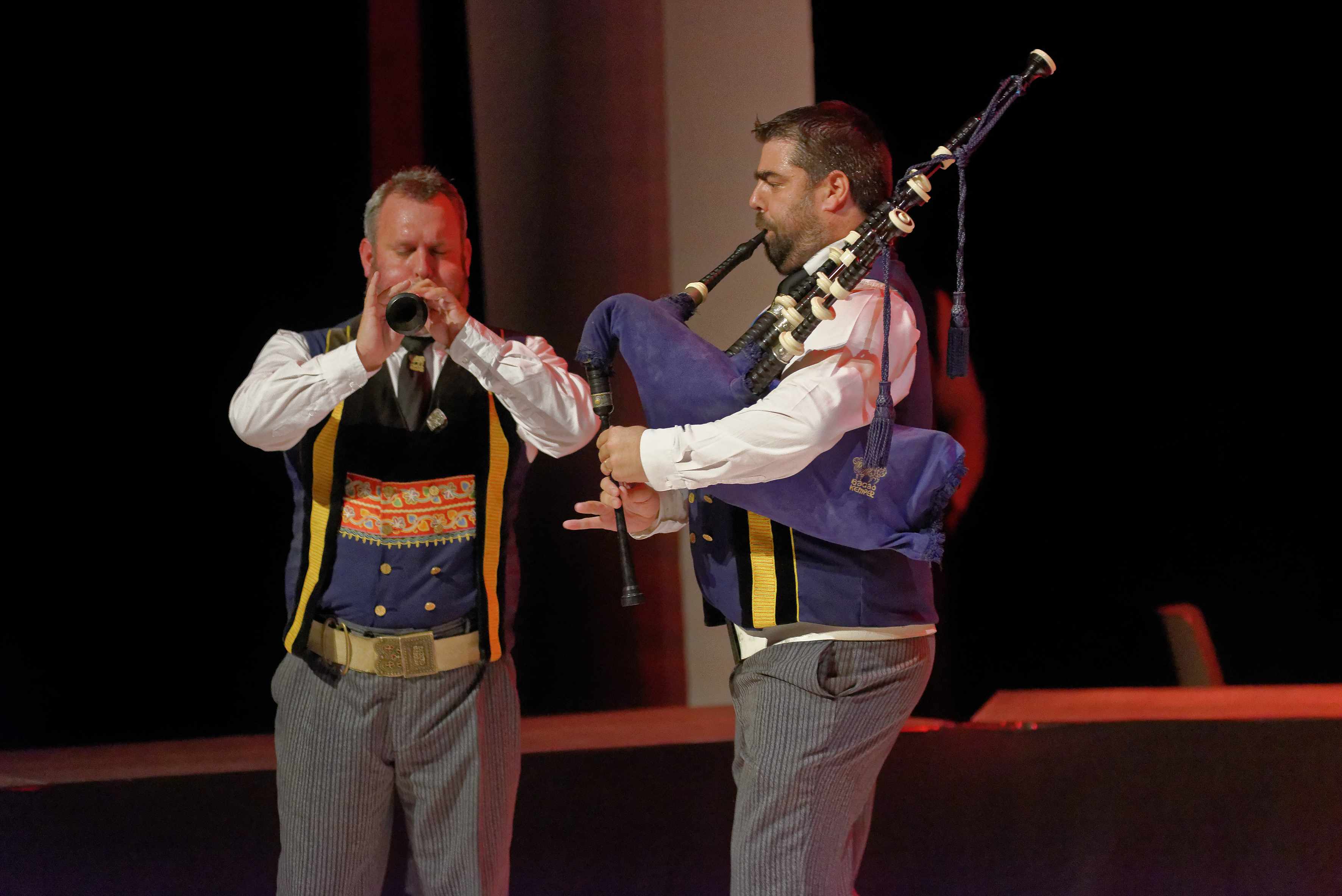 Bagad-Kemper-Bouvron-14-Oct-2018 P437441 PYA