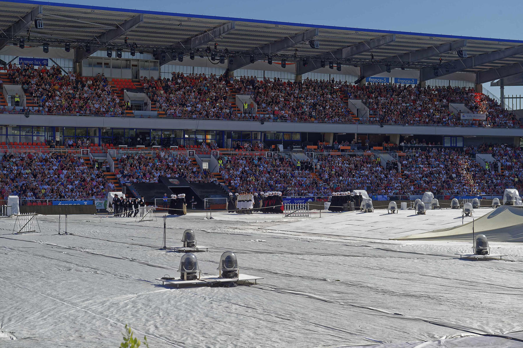 interceltique-2018-image13037-kevrenn-alré-cercle-auray