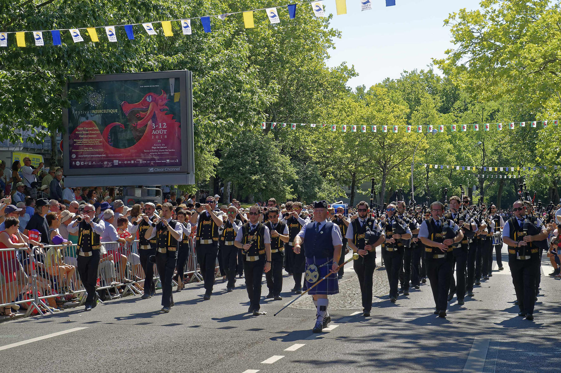 interceltique-2018-image13363-bagad-brieg-de-briec