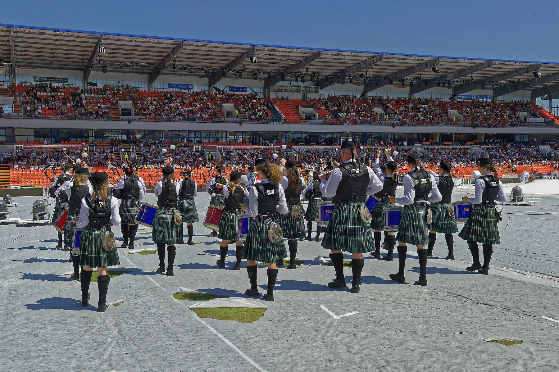interceltique-2018-image14077-ullapool-district-pipe-band-d-ecosse
