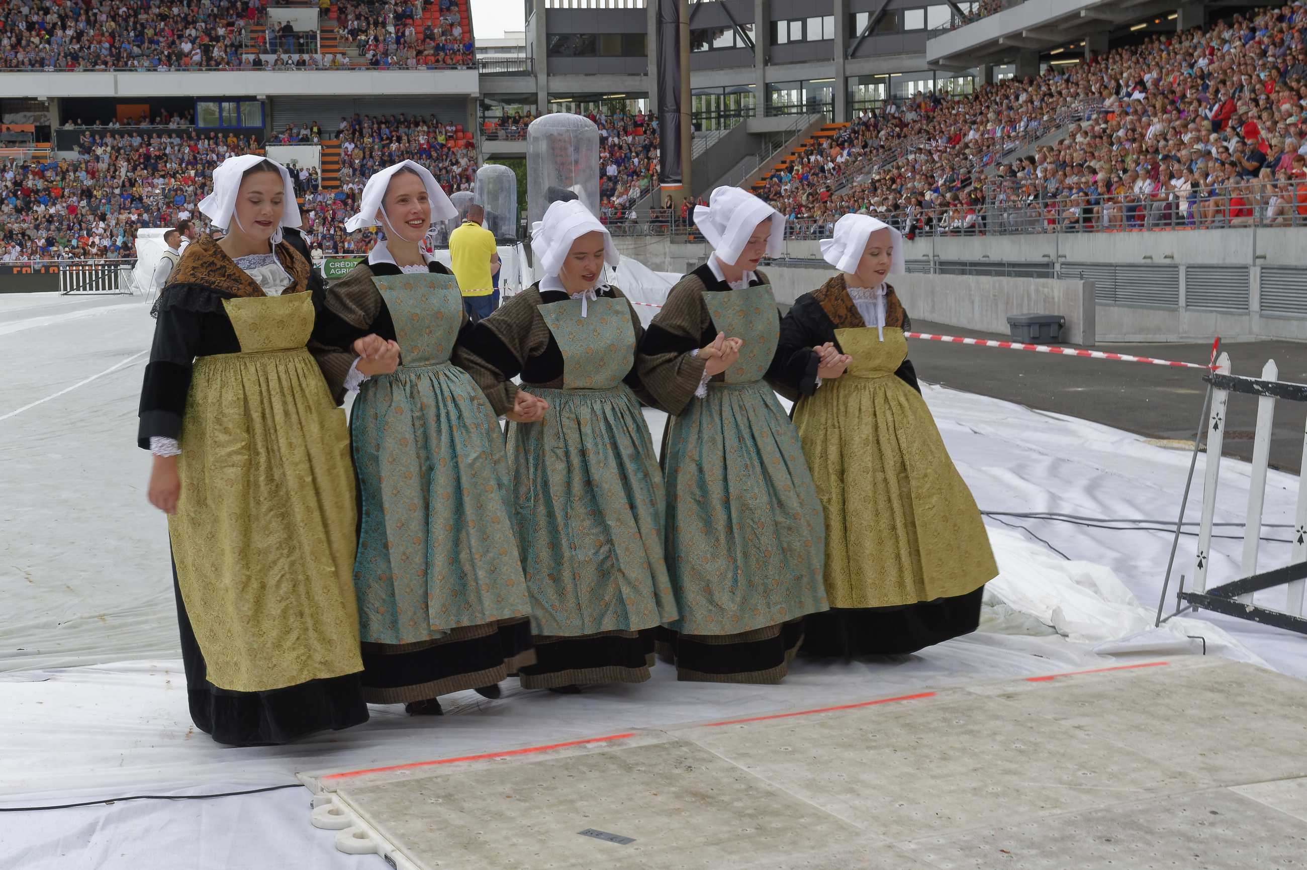 Festival interceltique - Kevrenn Alré, cercle d'Auray - D419272