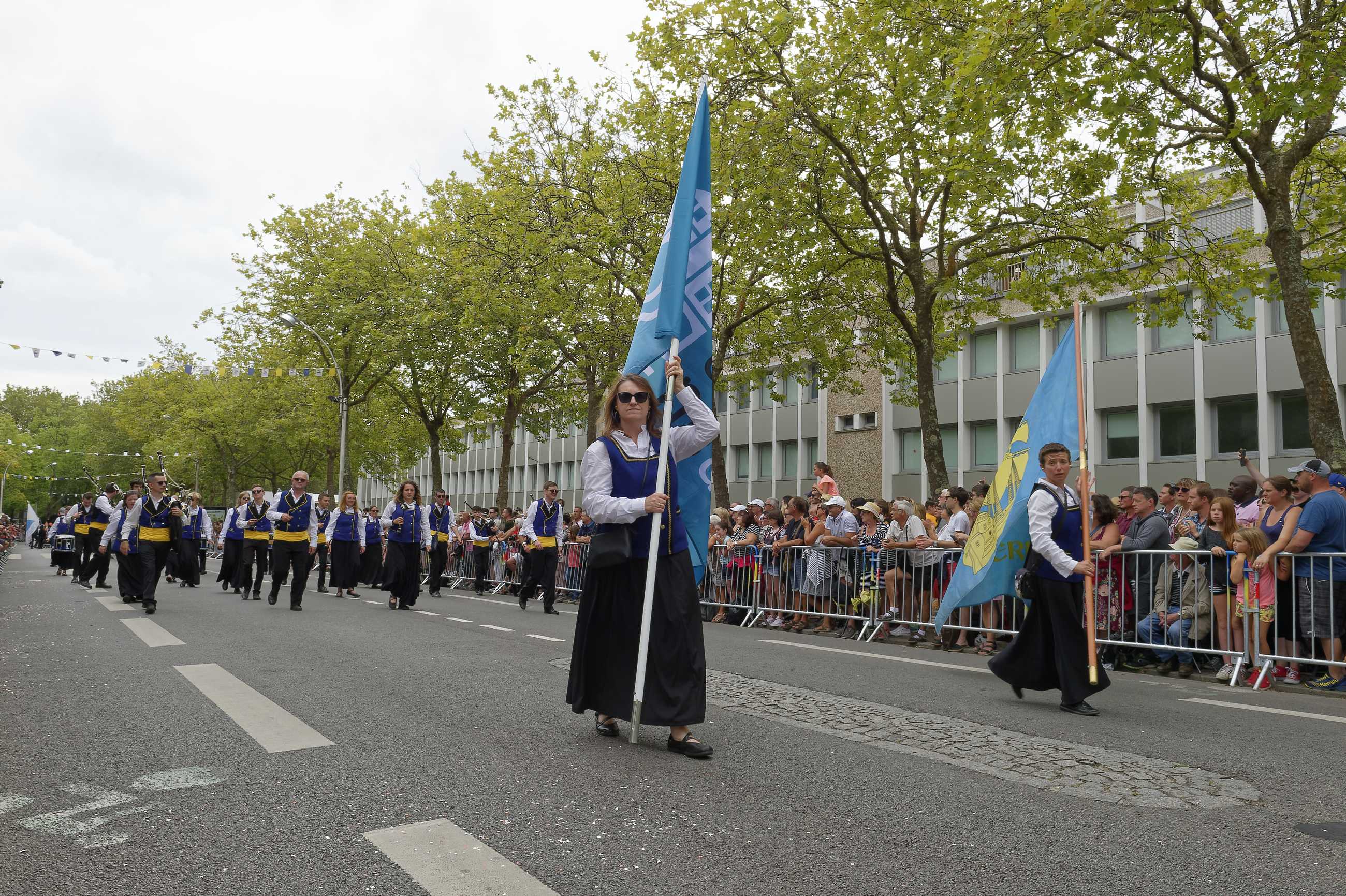 Festival interceltique - Bagad Bro Landerne - D419638