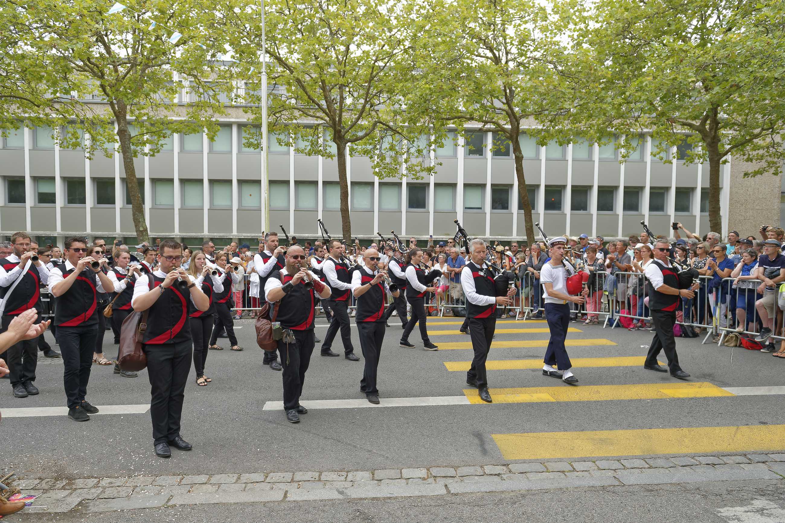 Festival interceltique - Bagad Sant-Nazer - D420079