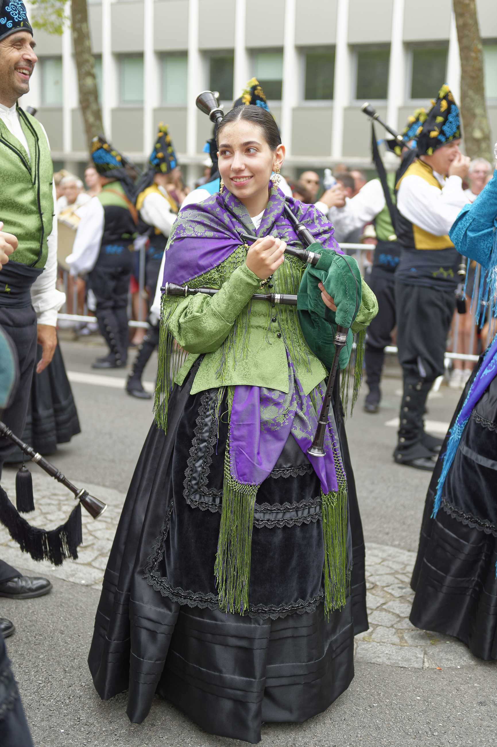 Festival interceltique - Banda de Gaitas Invernia - D420105