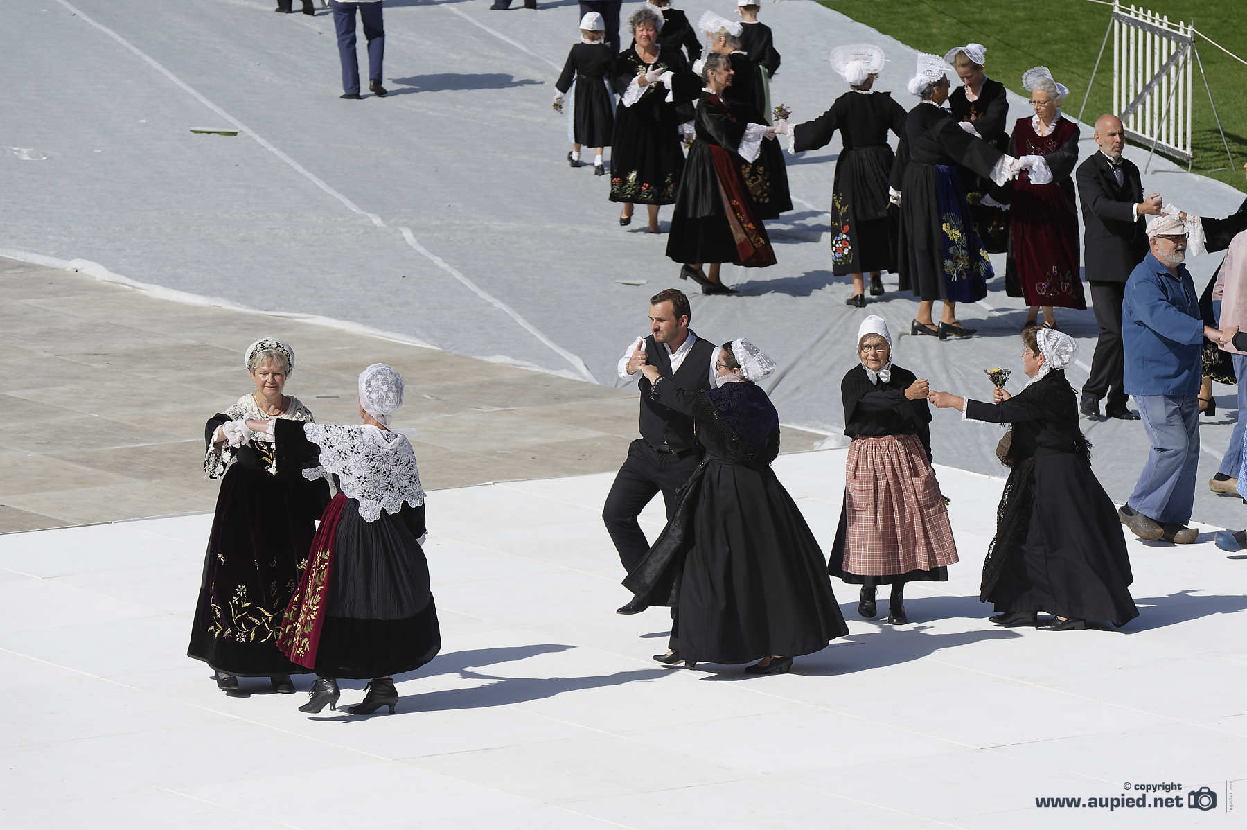 FIL2021-22943 cercle des Iles du Ponant