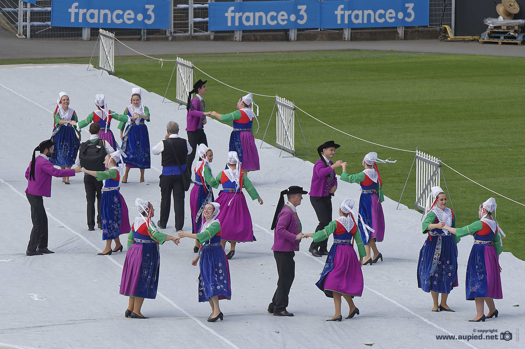 FIL2021-23280 cercle Bleunioù Sivi