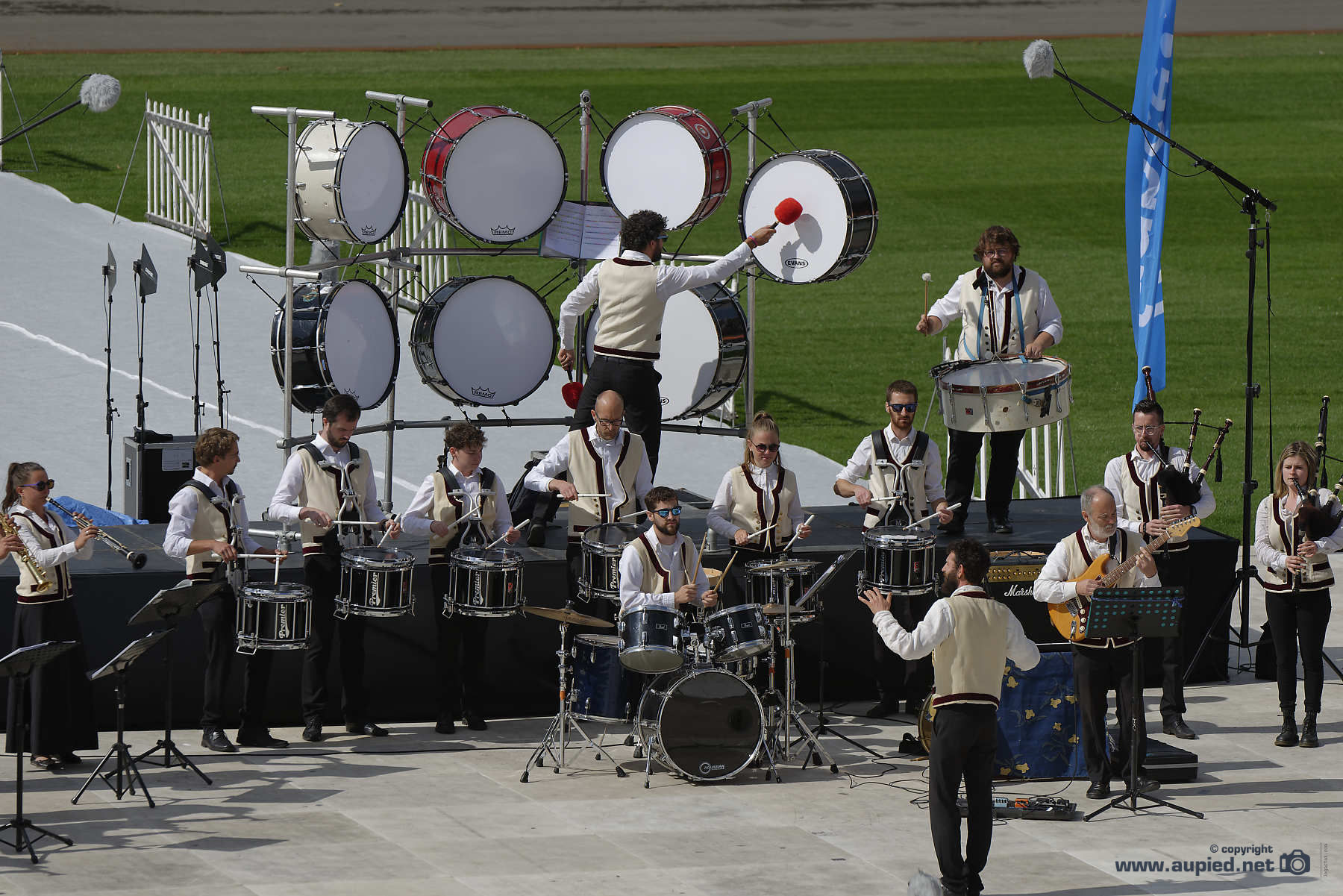 FIL2021-46718 Bagad Elven