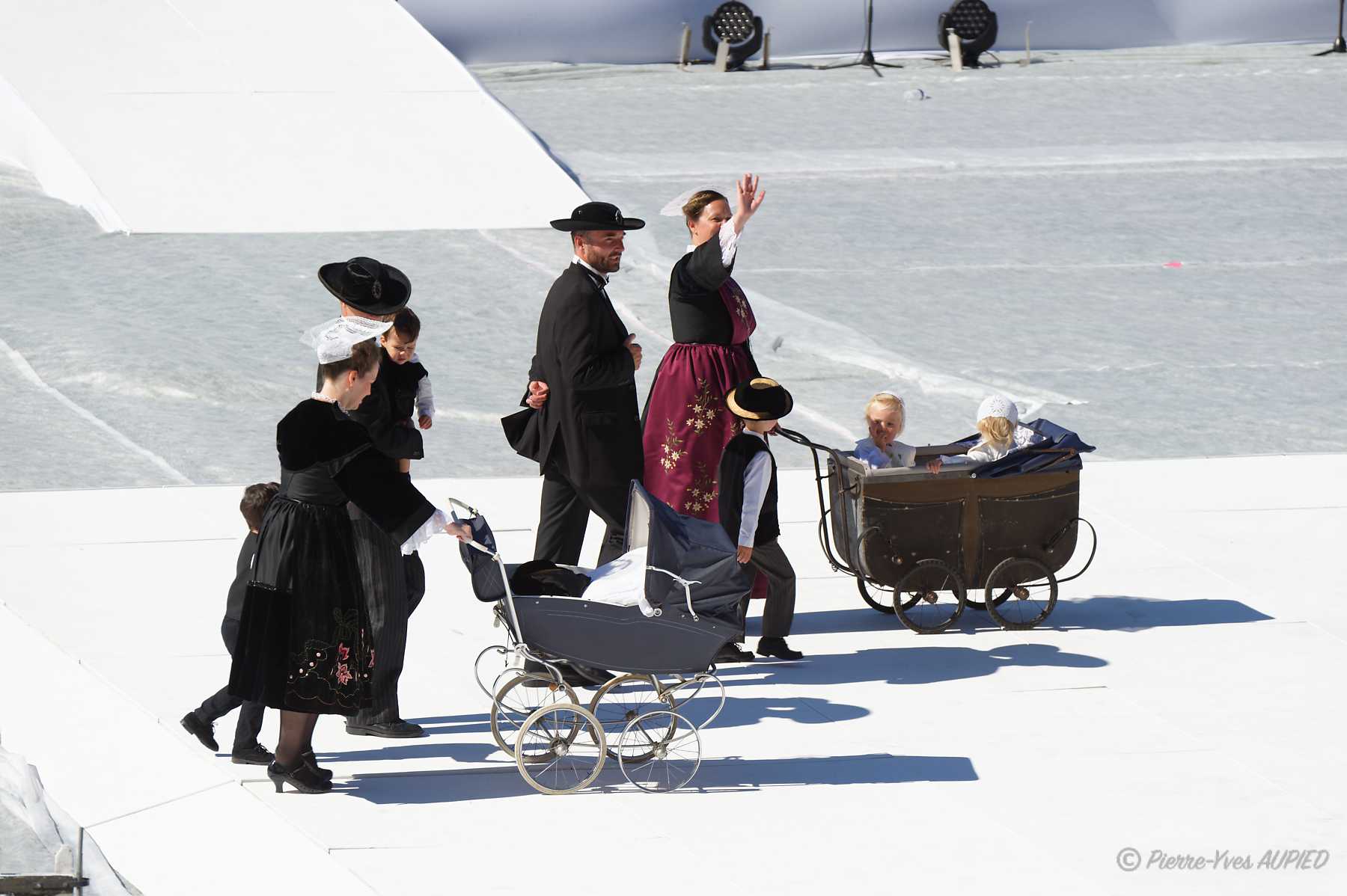 D423269-Cercle Bugale an Oriant