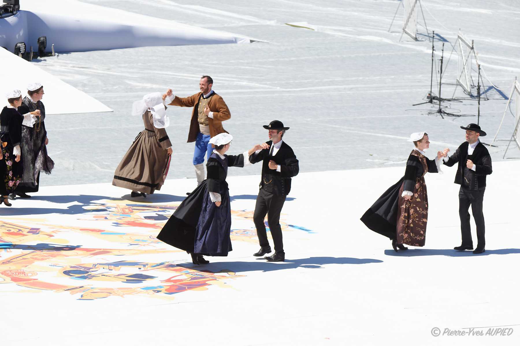 D423826-Cercle Brizeux