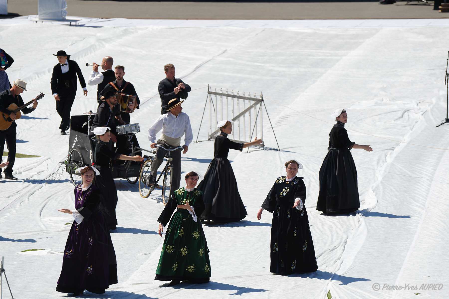 D423890-Cercle Fistouled Lann Ester