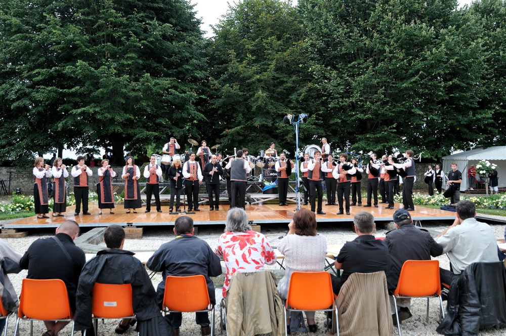  PYA3711 interceltique 2010