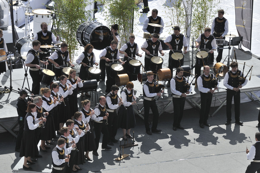 Festival interceltique 2012-227 bagad Meilhoù Glaz, Quimper