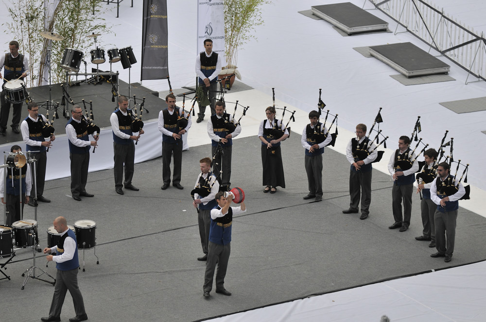 Festival interceltique 2012-398 bagad Penhars, Quimper