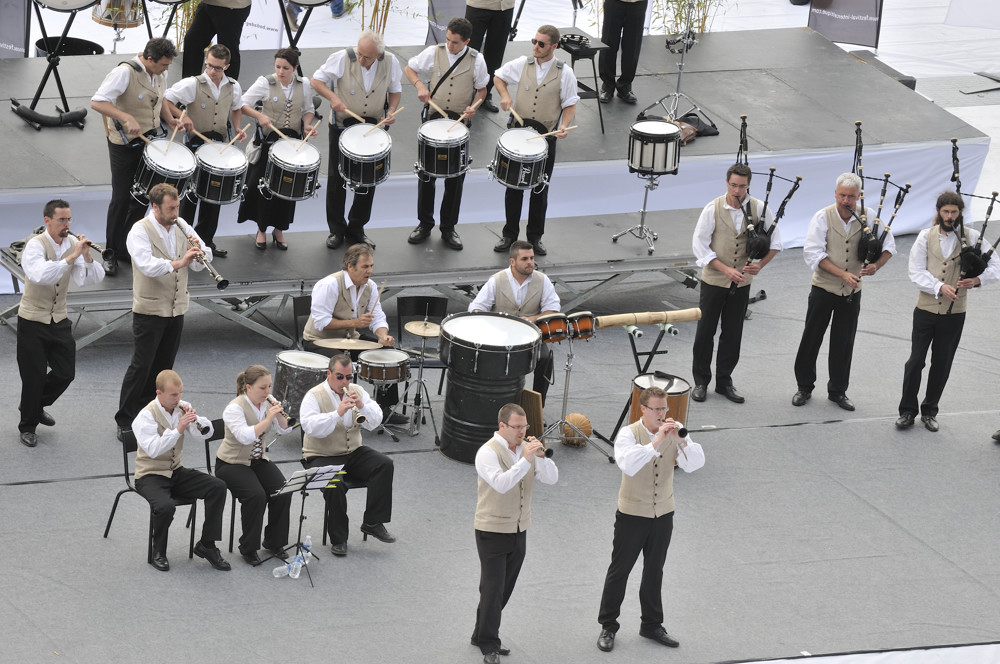 Festival interceltique 2012-449 bagad Quic en Groigne, St Malo