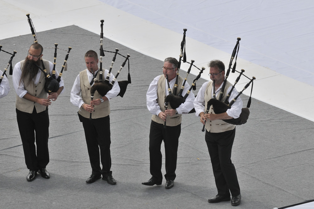 Festival interceltique 2012-457 bagad Quic en Groigne, St Malo