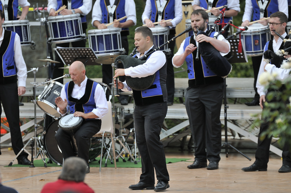 Festival interceltique 2012-711 bagad Keriz, Clichy
